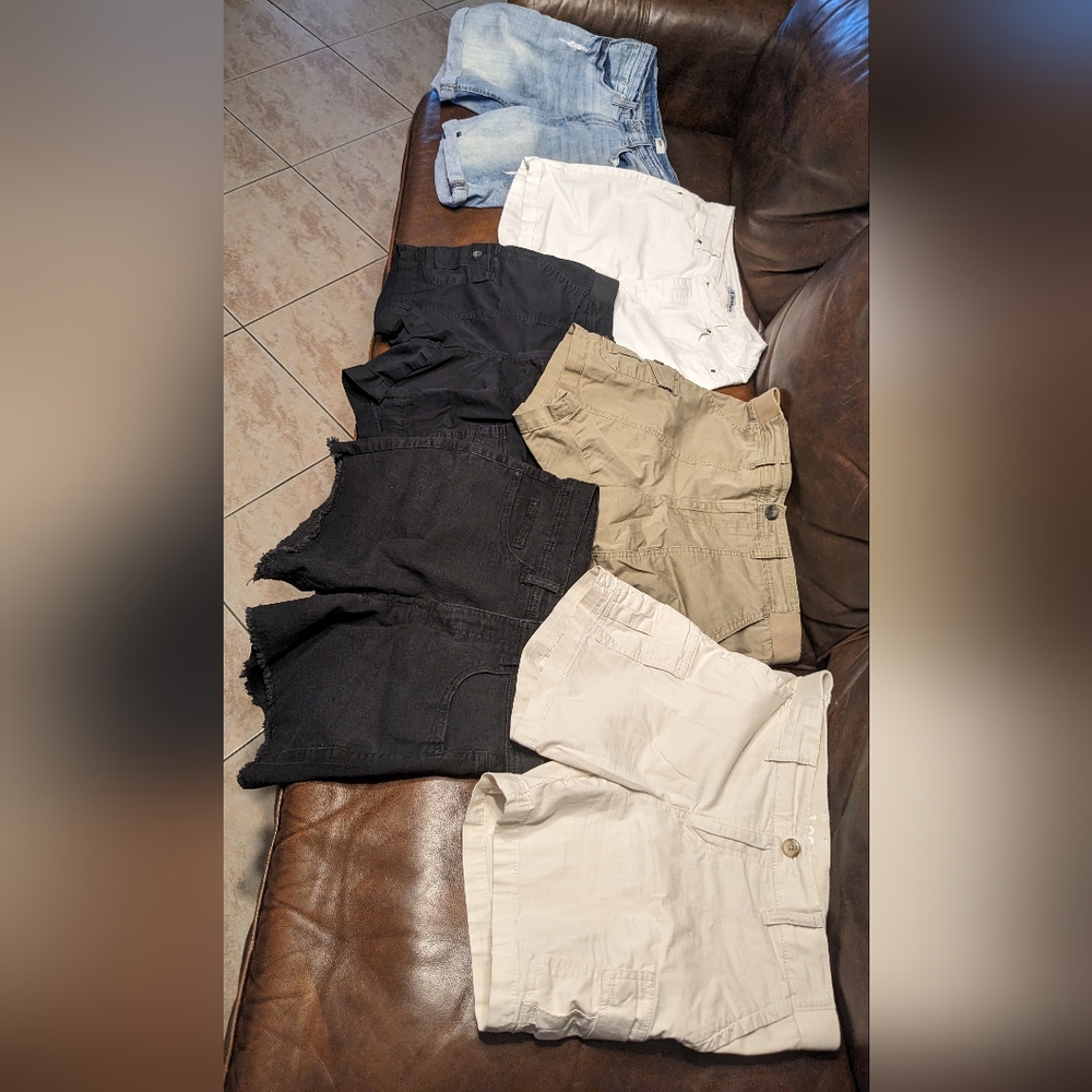 Ladies shorts